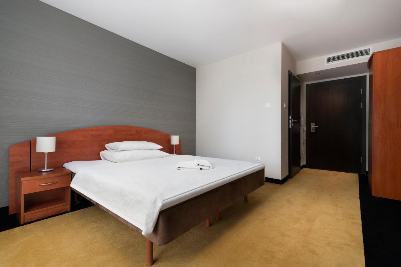 Hotel & Spa Polesie Bialka Exterior photo